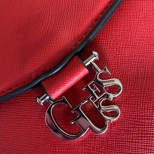 Guess purse